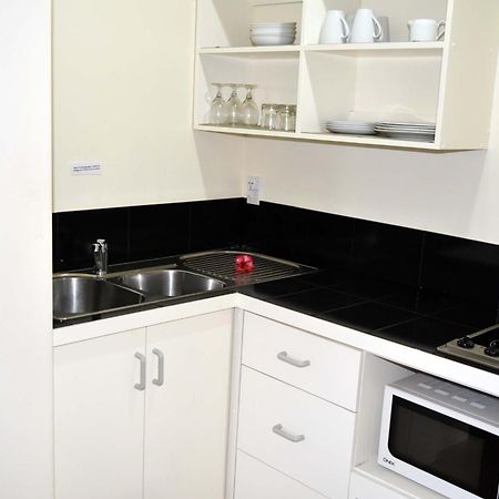 Coral Sands Apartments Раратонга Экстерьер фото